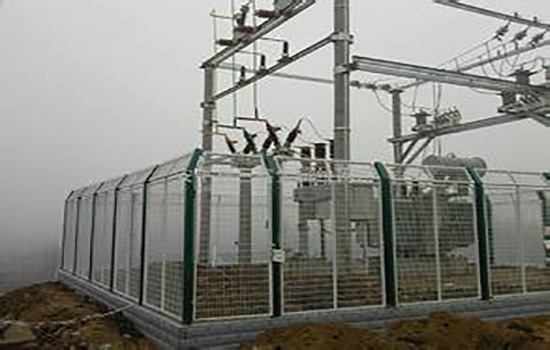 變壓器<a href=http://www.stillcrazysailing.com target=_blank class=infotextkey>圍欄</a>